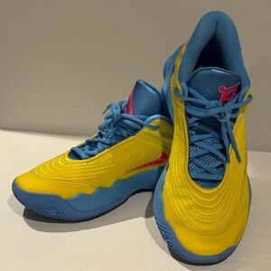 Nike Blue and Yellow Sneakers